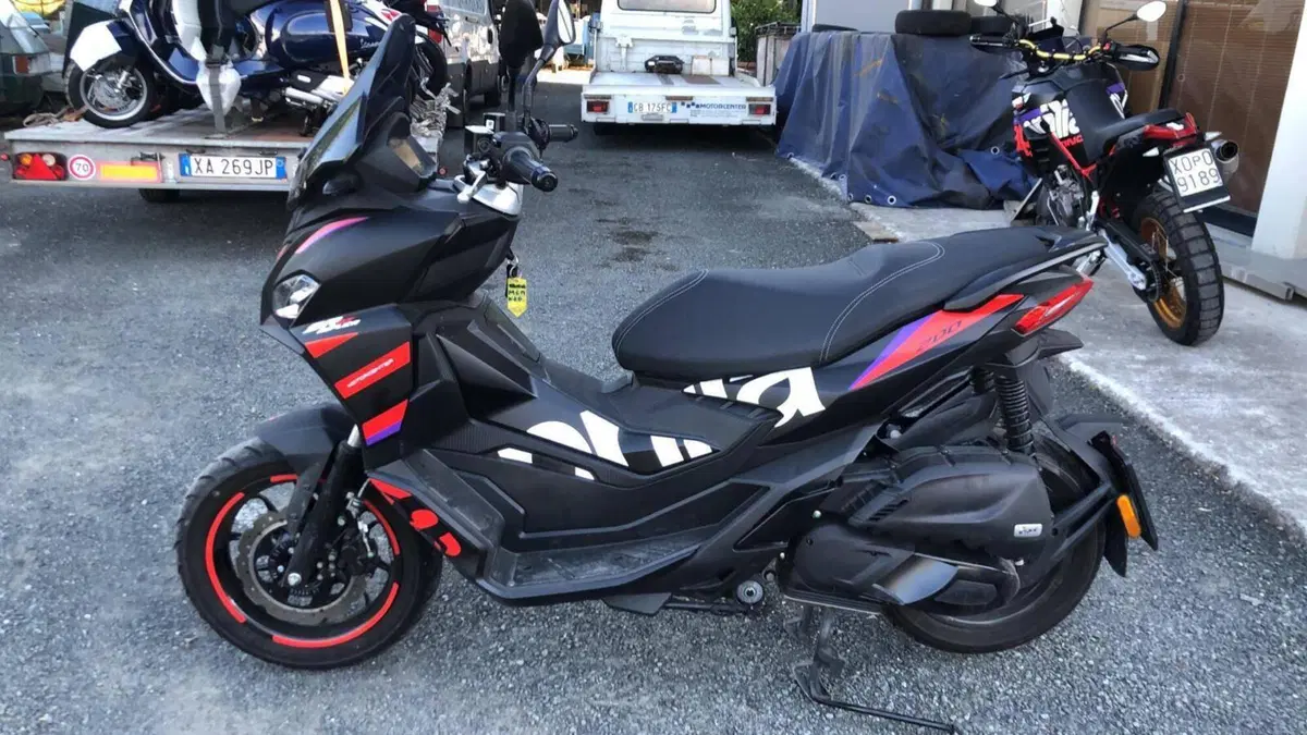 Aprilia SR GT 200 Replica (2024 - 25) (3)