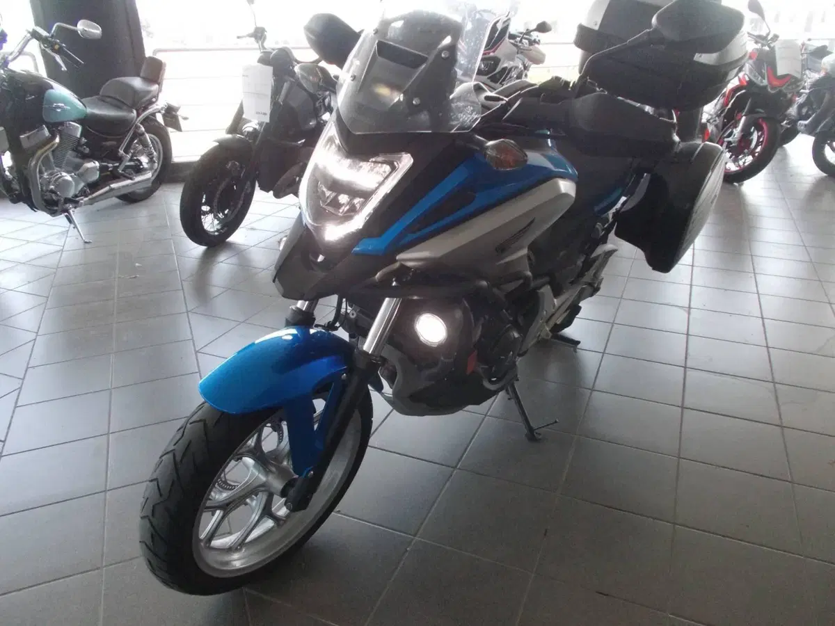 Honda NC 750 X DCT ABS Travel Edition (2016 -17) (5)