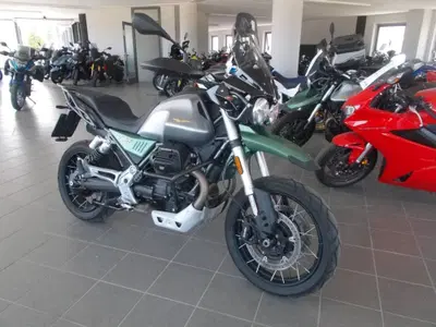 Moto Guzzi V85 TT Centenario (2021 - 22) usata