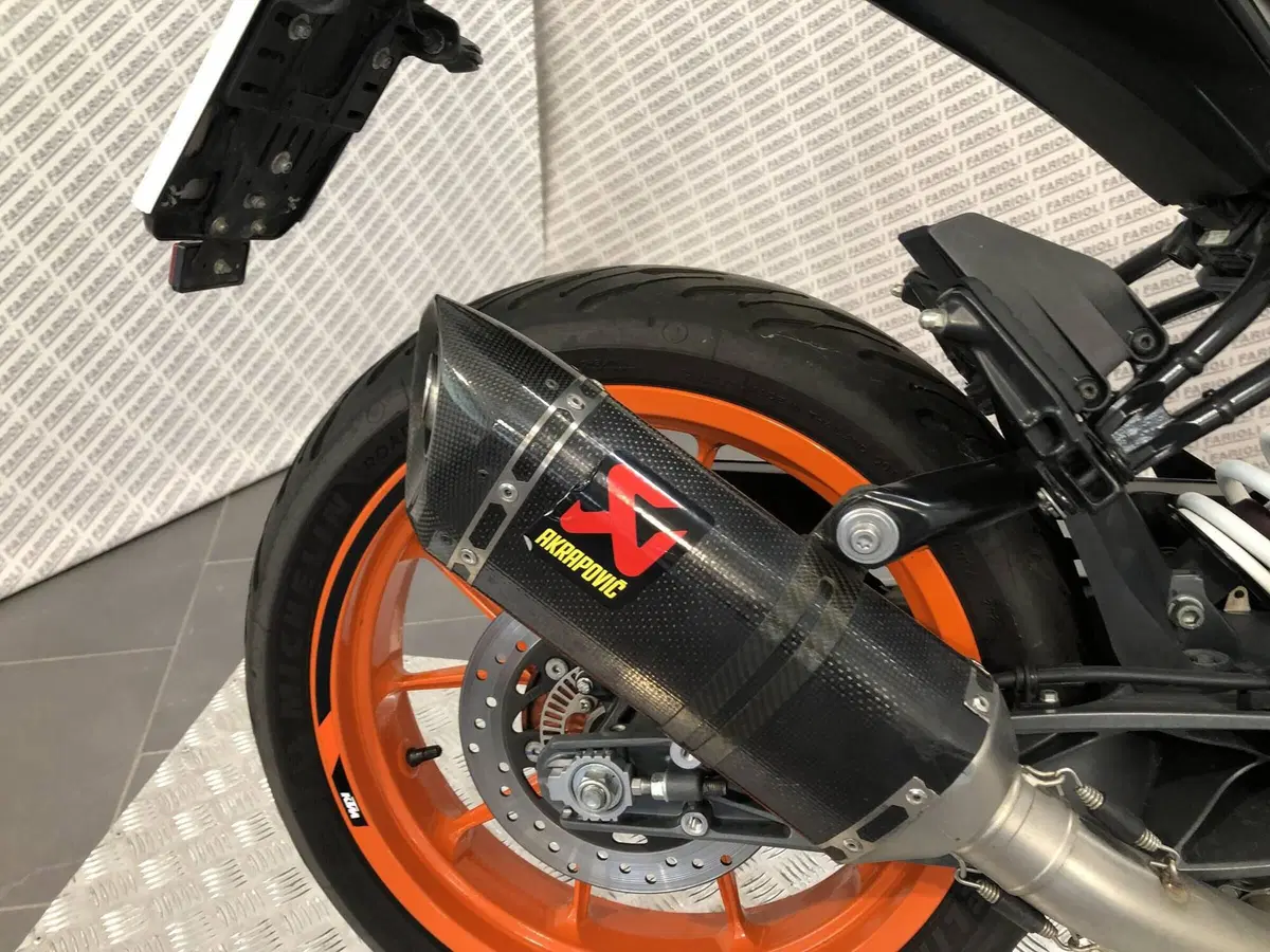 KTM 125 Duke (2021 - 23) (11)