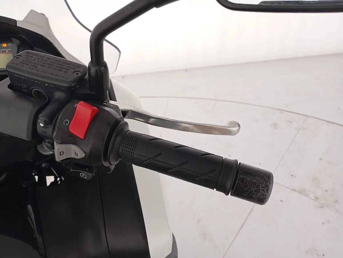 Honda Integra 750 DCT ABS (2014 - 15) (11)