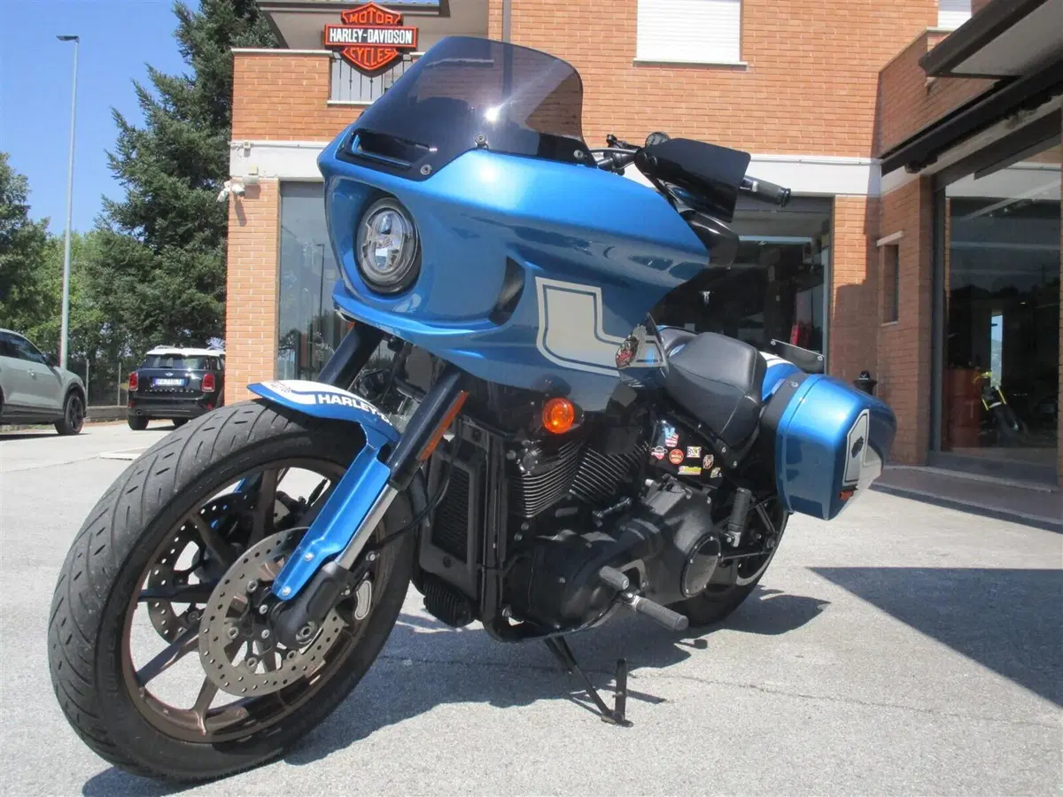 Harley-Davidson Low Rider ST Fast Johnnie Enthusiast (2023) (3)