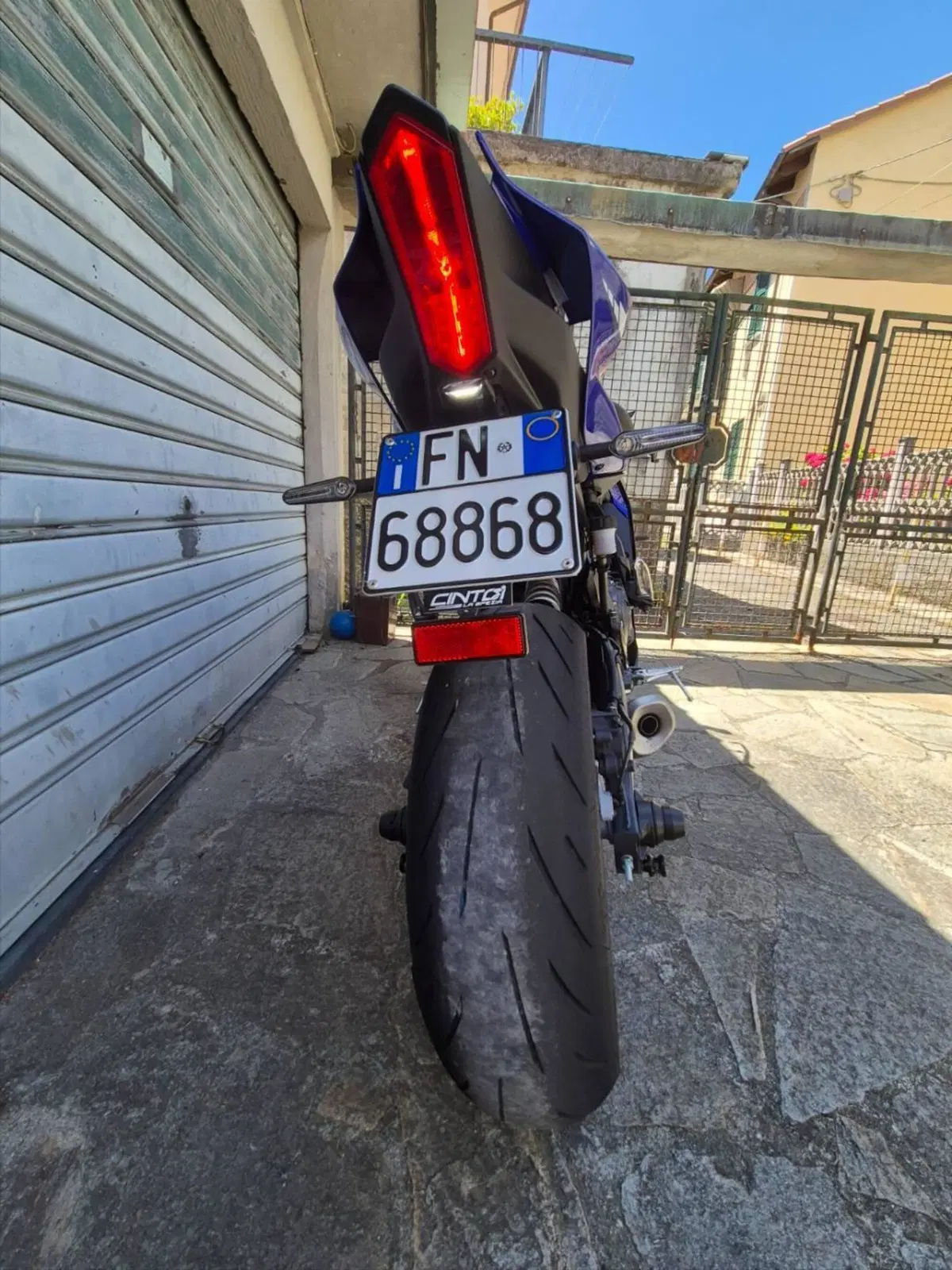 Yamaha YZF R7 (2021 - 25) (5)