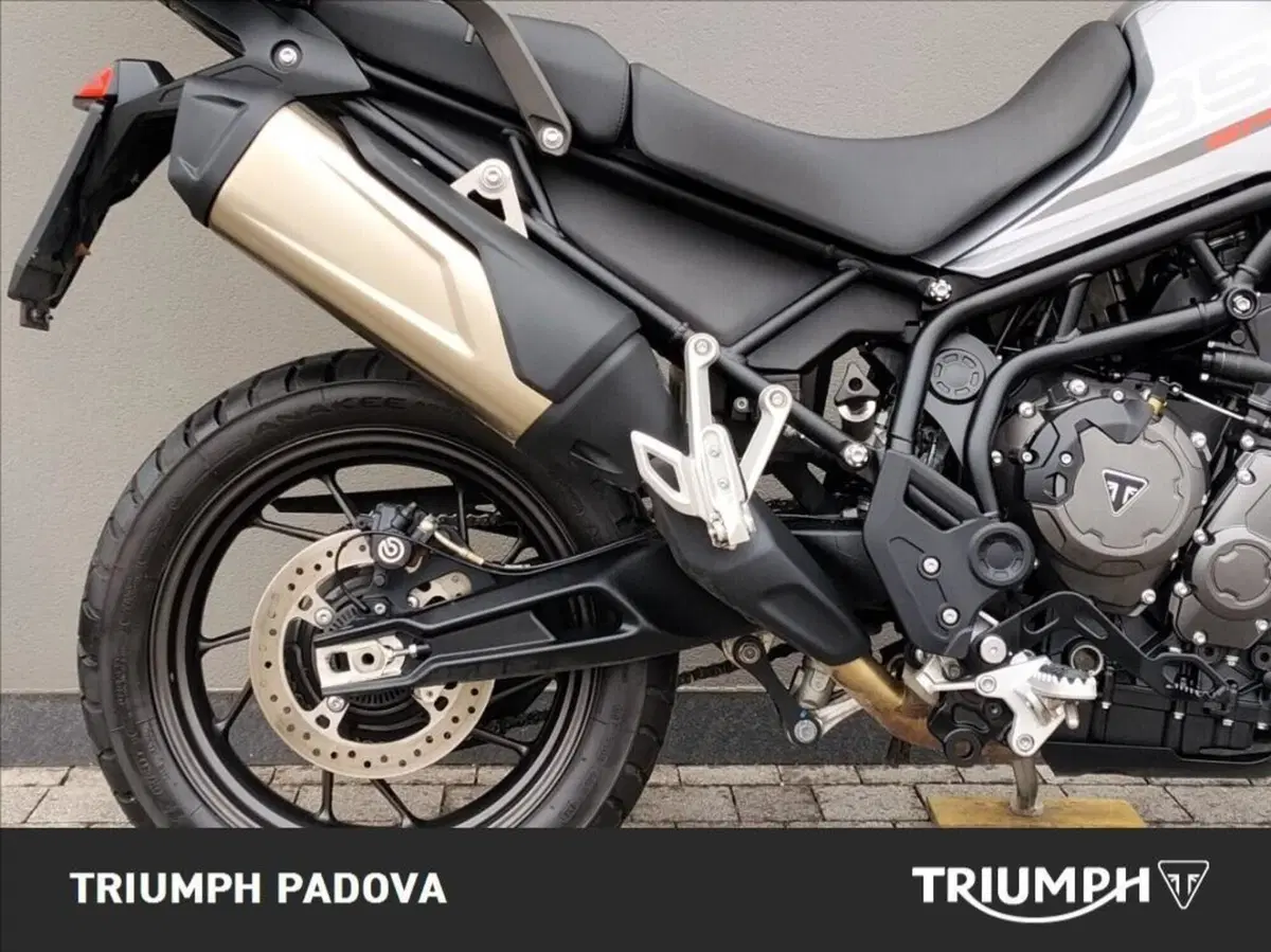 Triumph Tiger 850 Sport (2021 - 25) (2)