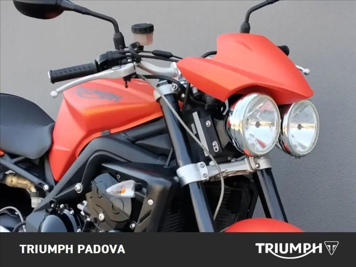 Triumph Street Triple R (2009 - 12) (5)