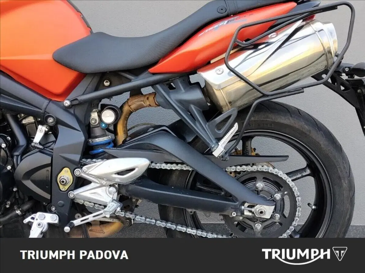 Triumph Street Triple R (2009 - 12) (7)