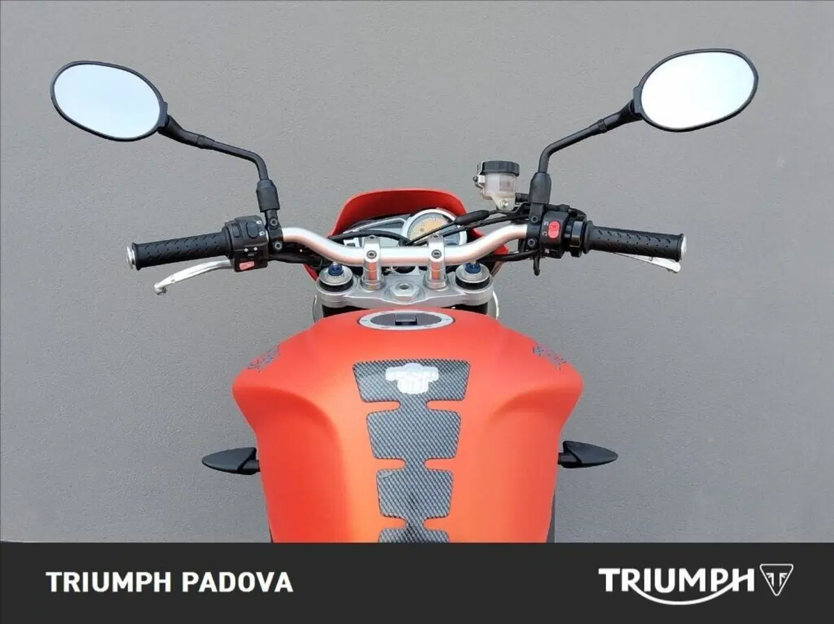 Triumph Street Triple R (2009 - 12) (11)