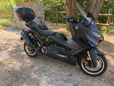 Yamaha T-Max 560 Tech Max (2025 - 26) usata