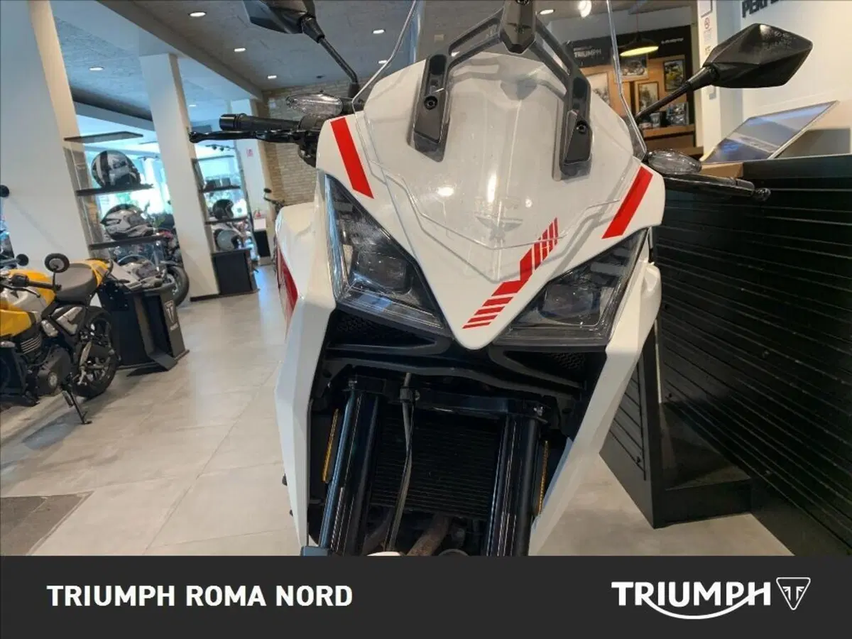 Moto Morini X-Cape 650 (2021 - 26) (4)