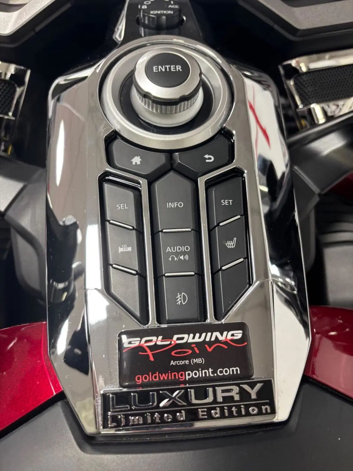 Honda GL 1800 Gold Wing Tour DTC (2018 - 20) (7)