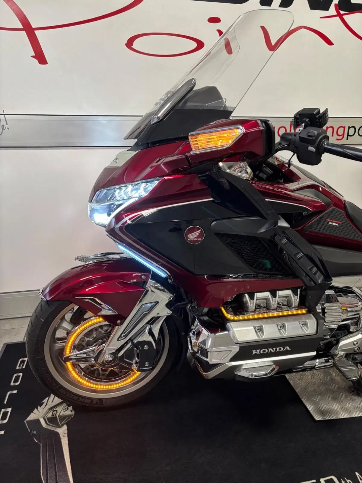Honda GL 1800 Gold Wing Tour DTC (2018 - 20) (12)