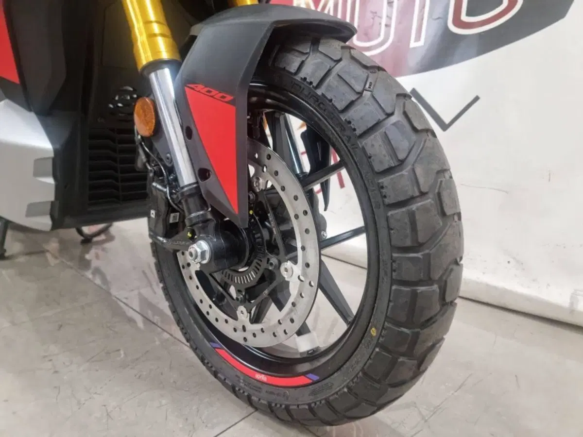 Aprilia SR GT 400 Rally Replica (2026) (7)