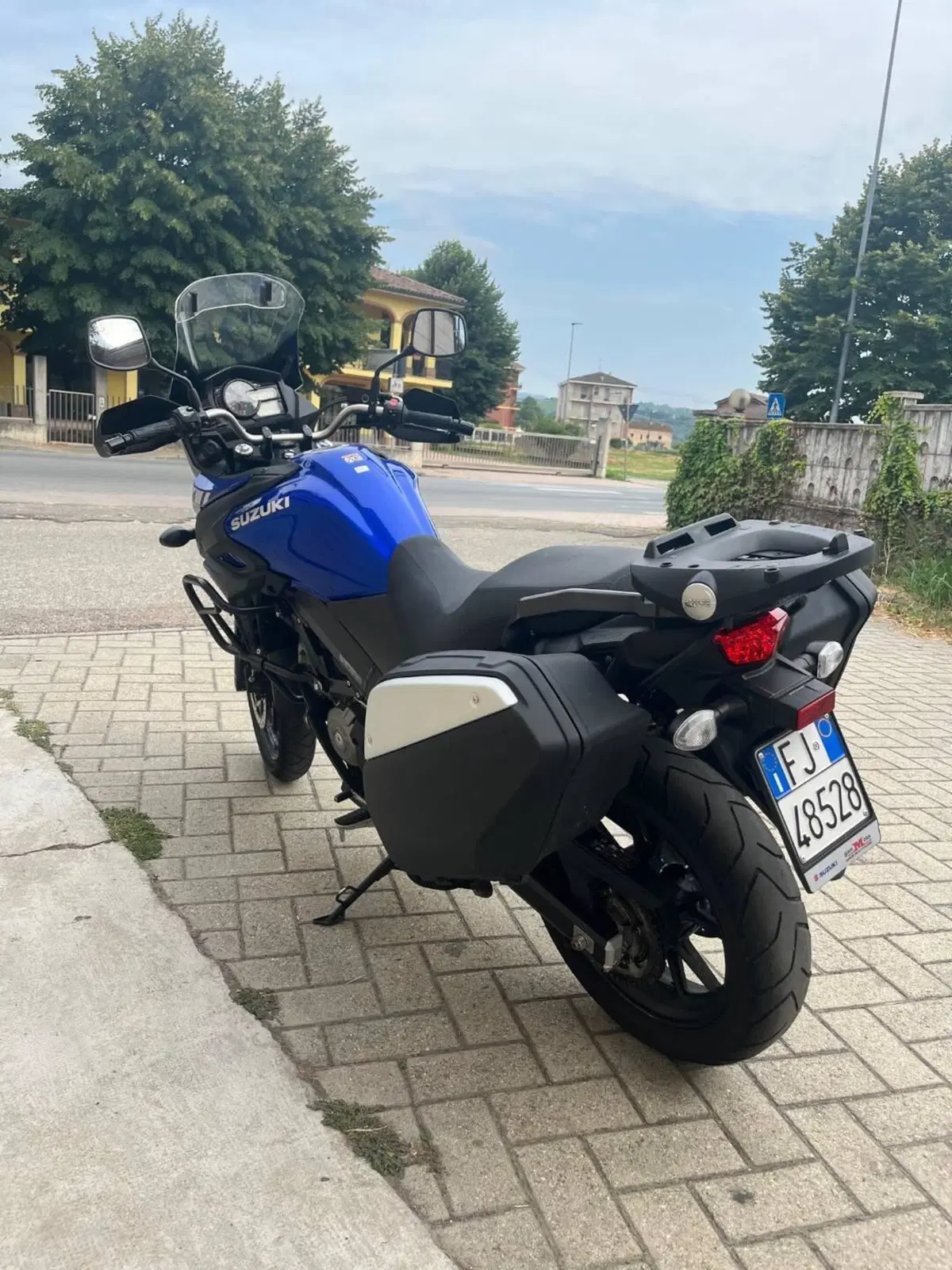 Suzuki V-Strom 650 (2021 - 25) (5)