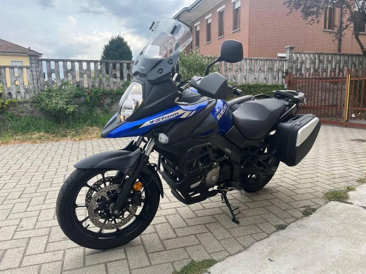 Suzuki V-Strom 650 (2021 - 25) (3)
