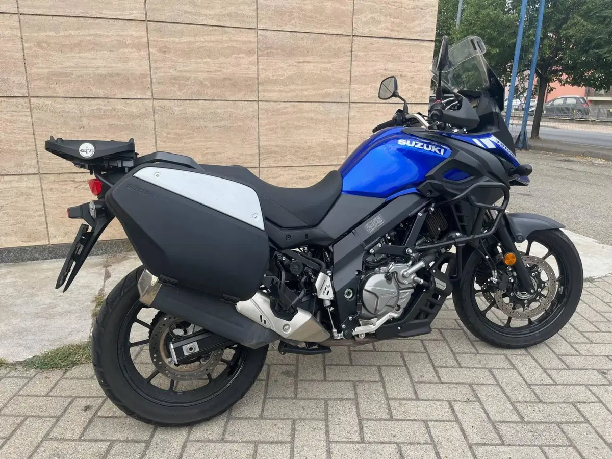 Suzuki V-Strom 650 (2021 - 25) (2)