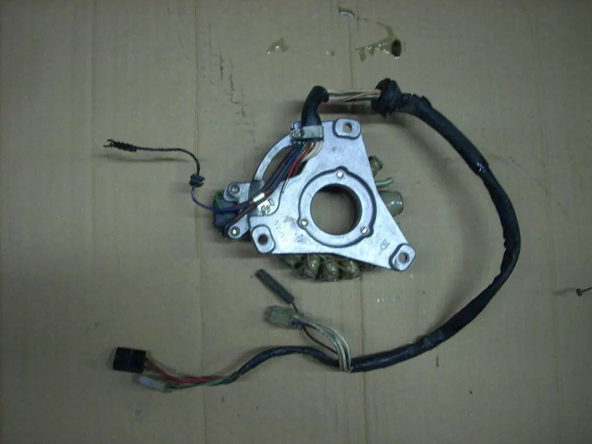 Ricambi Usati Originali Yamaha RD 350 Disponibili (13)