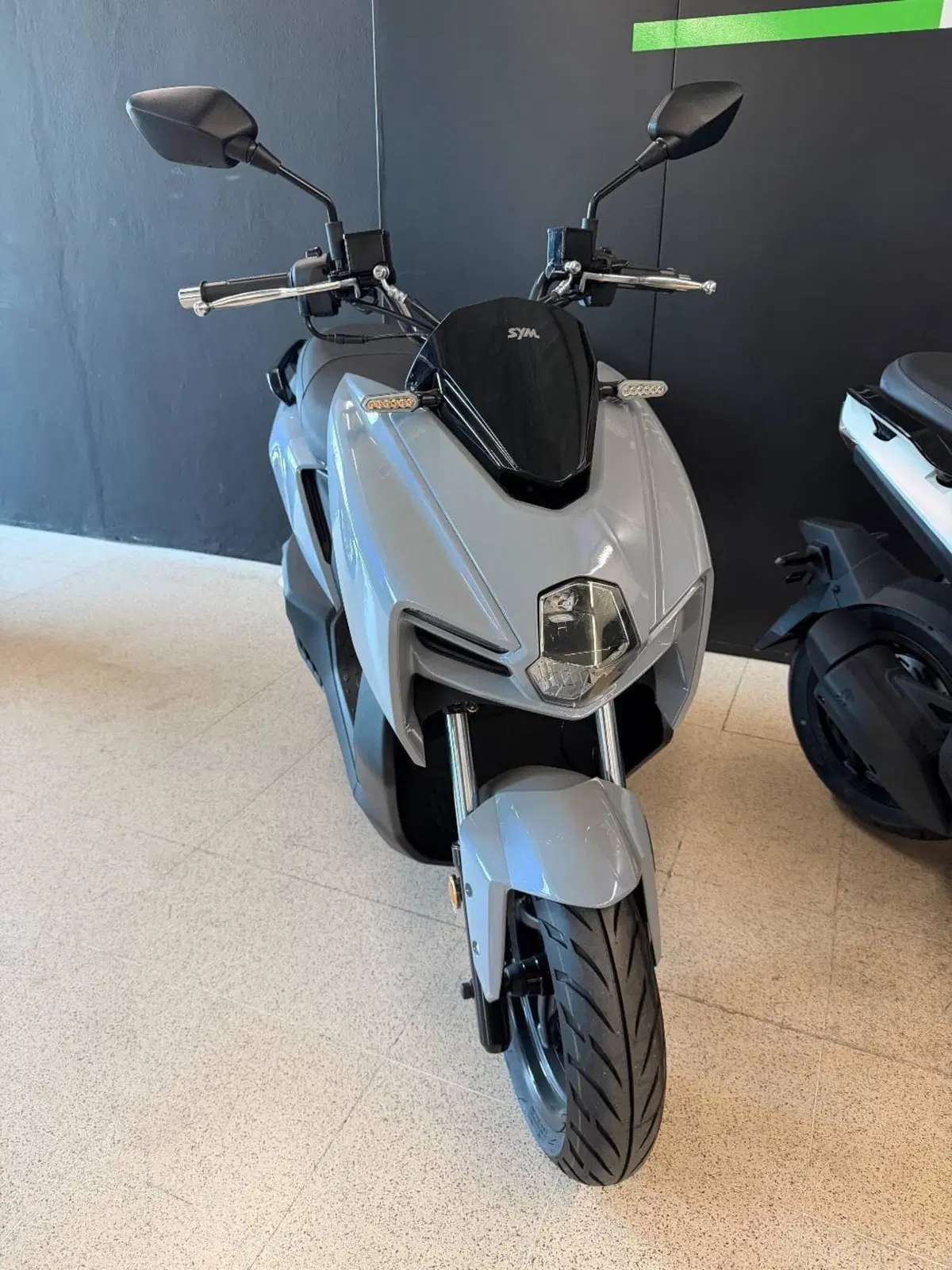 Sym MMBCU 125 (2025 - 26) (5)