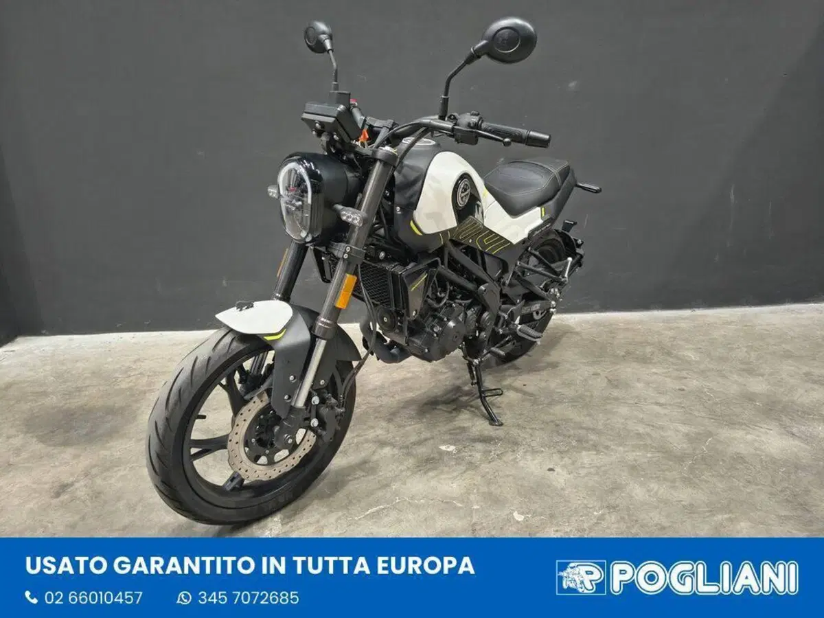 Benelli Leoncino 125 (2022 - 25) (4)