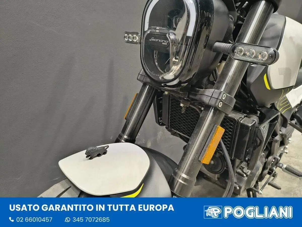 Benelli Leoncino 125 (2022 - 25) (6)