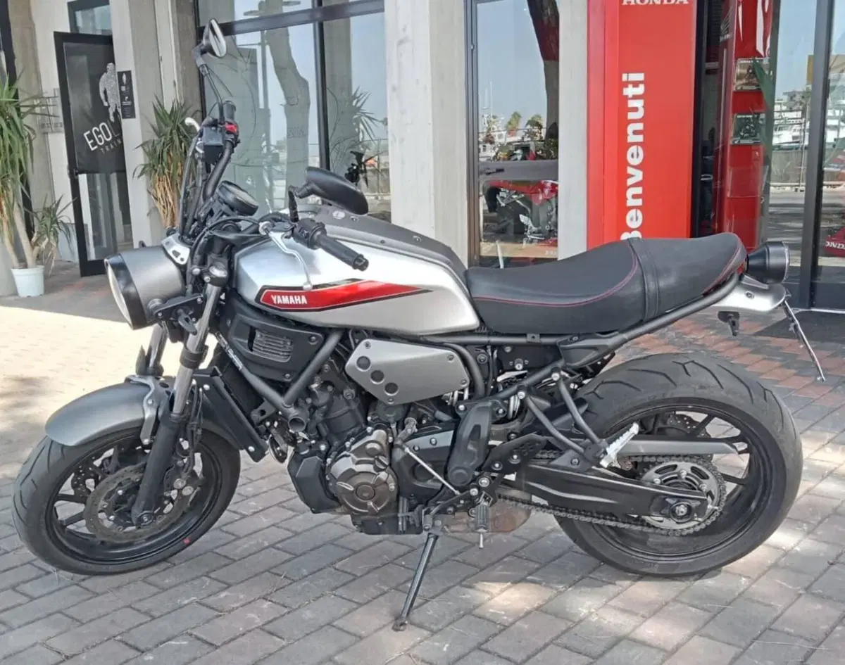 Yamaha XSR 700 ABS (2016 - 20)