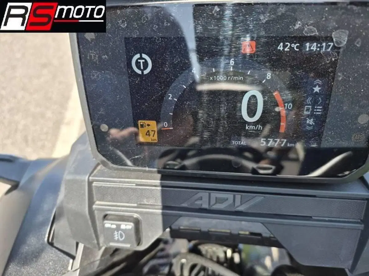 Honda ADV 350 (2025 - 26) (3)