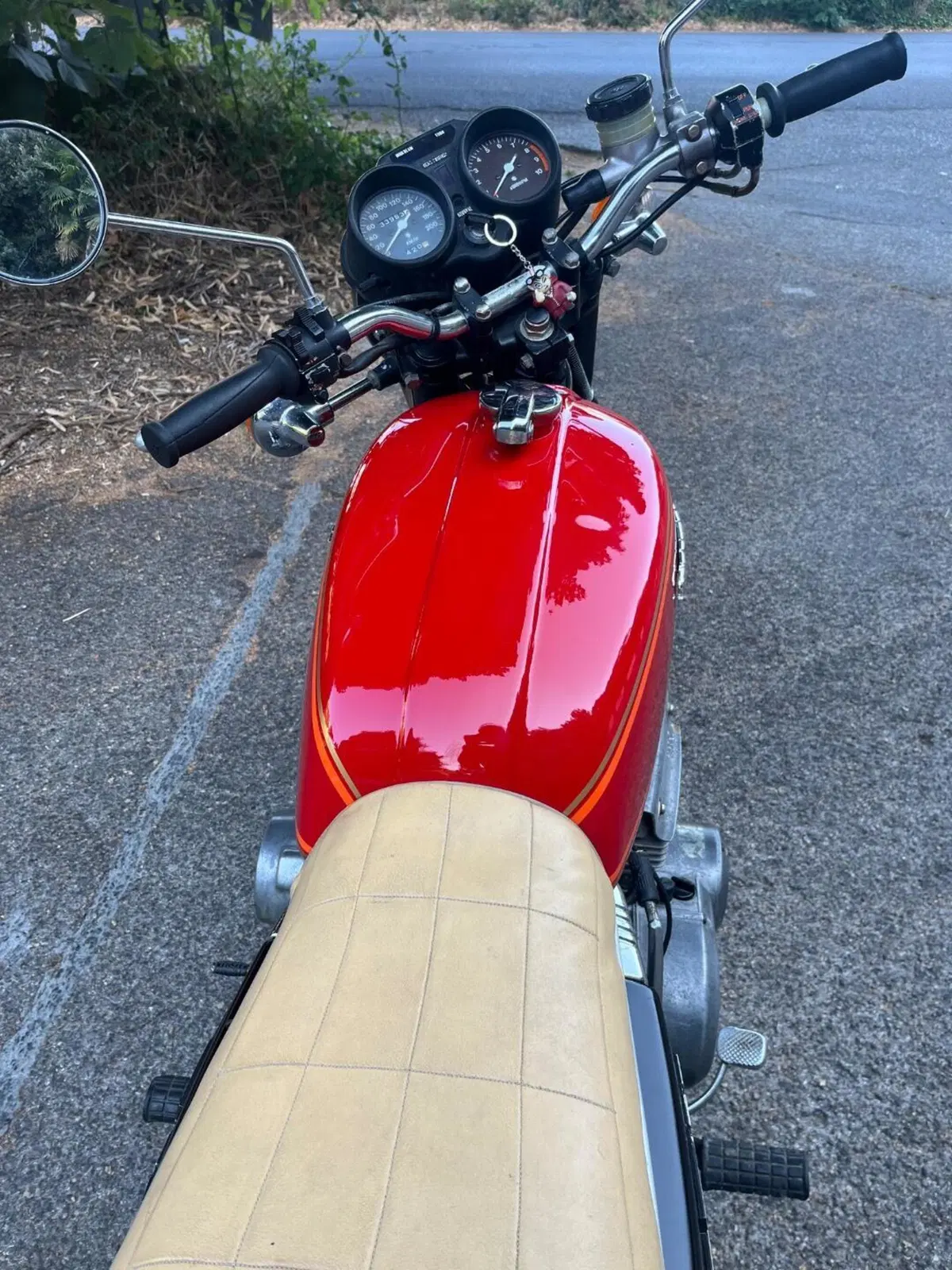 Suzuki Gt 380 (6)