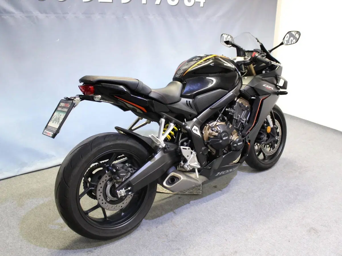 Honda CBR 650 R (2021 - 23) (4)
