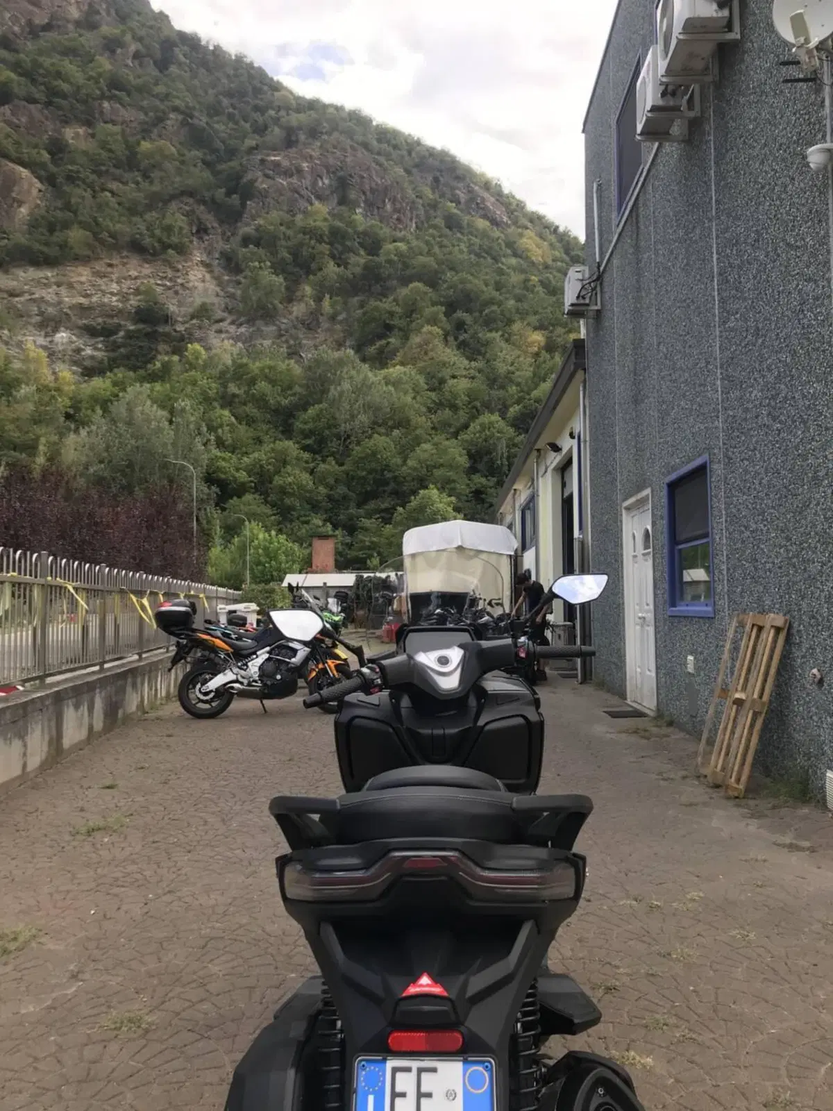 Voge Sfida SR4 (2022 - 24) (5)