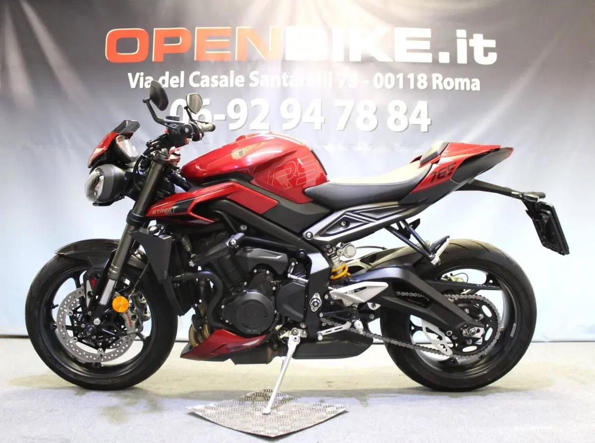 Triumph Street Triple 765 RS (2023 - 26) (2)