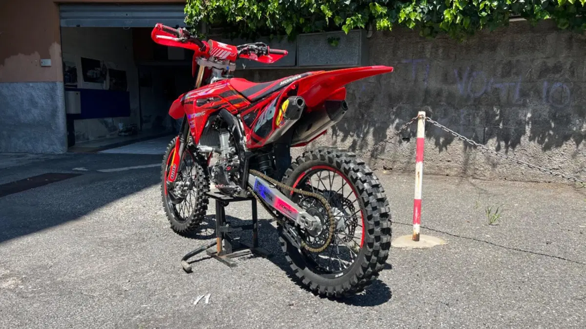 Honda CRF 450R (2020) (10)
