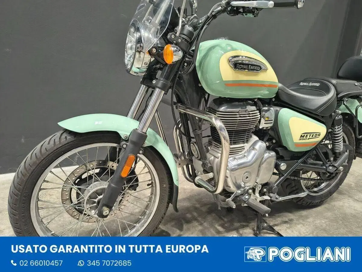 Royal Enfield Meteor 350 Aurora (2024 - 26) (6)