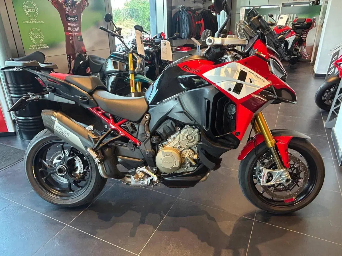 Ducati Multistrada V4 Pikes Peak (2021 - 24) (3)