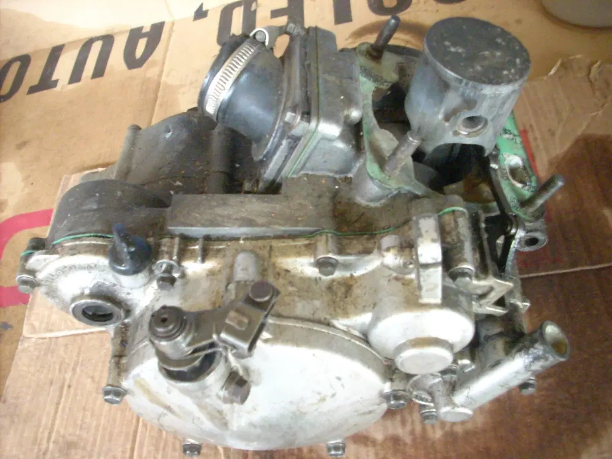 Ricambi Usati Originali Yamaha YZ 125 2T (2001 e S (17)