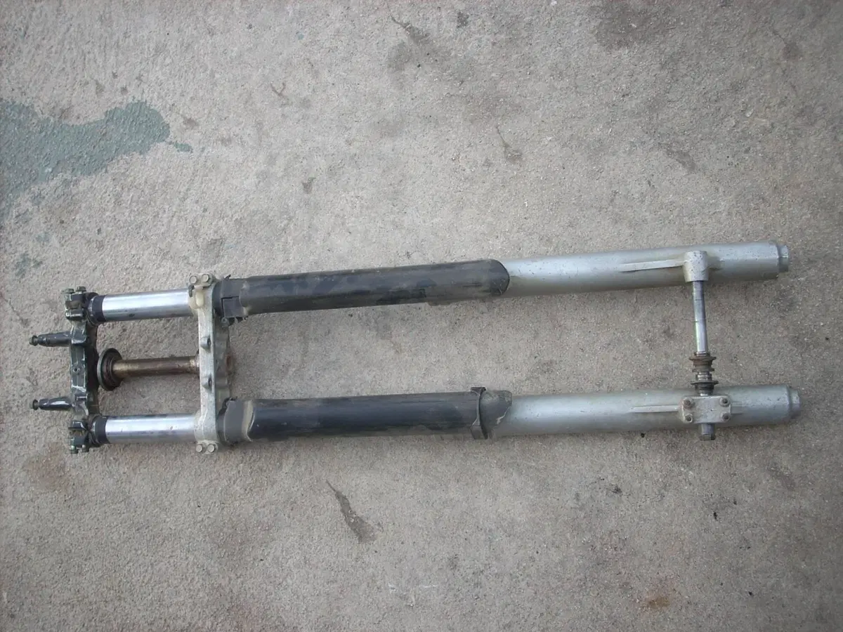 Ricambi Usati Originali Yamaha YZ 250 2T (1988 e S (16)