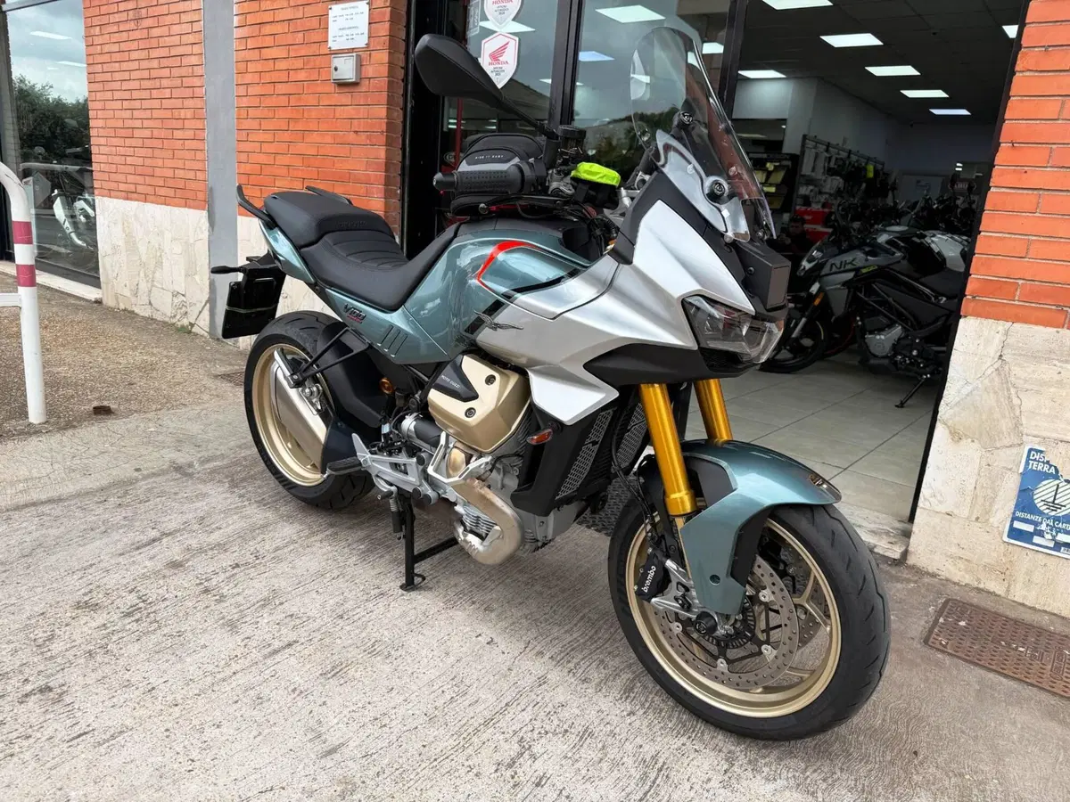 Moto Guzzi V100 Mandello S (2025 - 26) (2)
