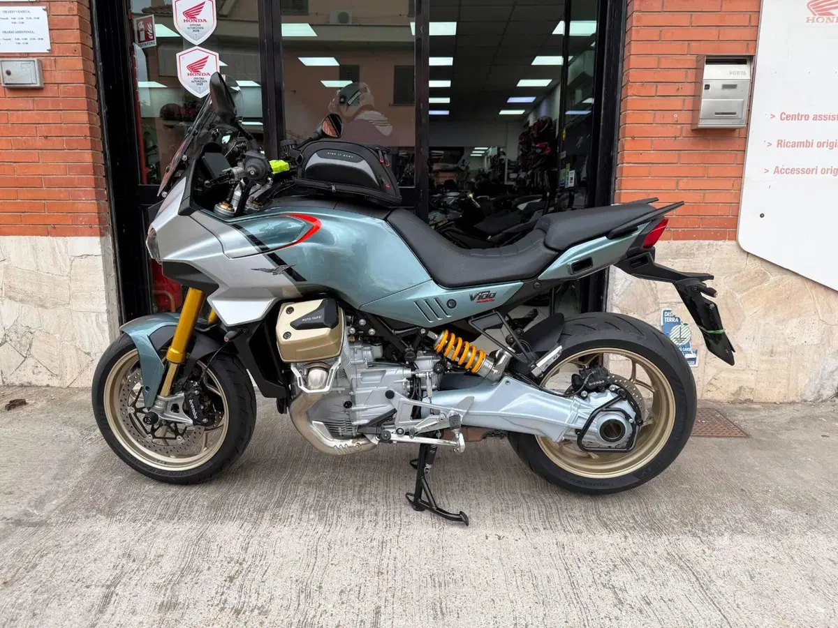Moto Guzzi V100 Mandello S (2025 - 26) (5)