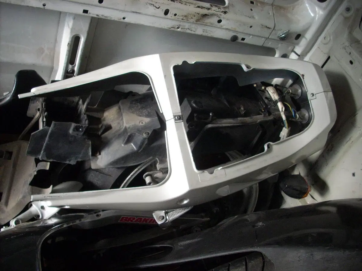 Ricambi Usati Originali Yamaha YZF 750 R (Tutte le (2)