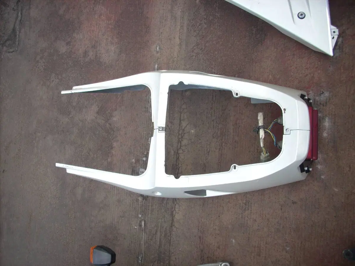 Ricambi Usati Originali Yamaha YZF 750 R (Tutte le (3)