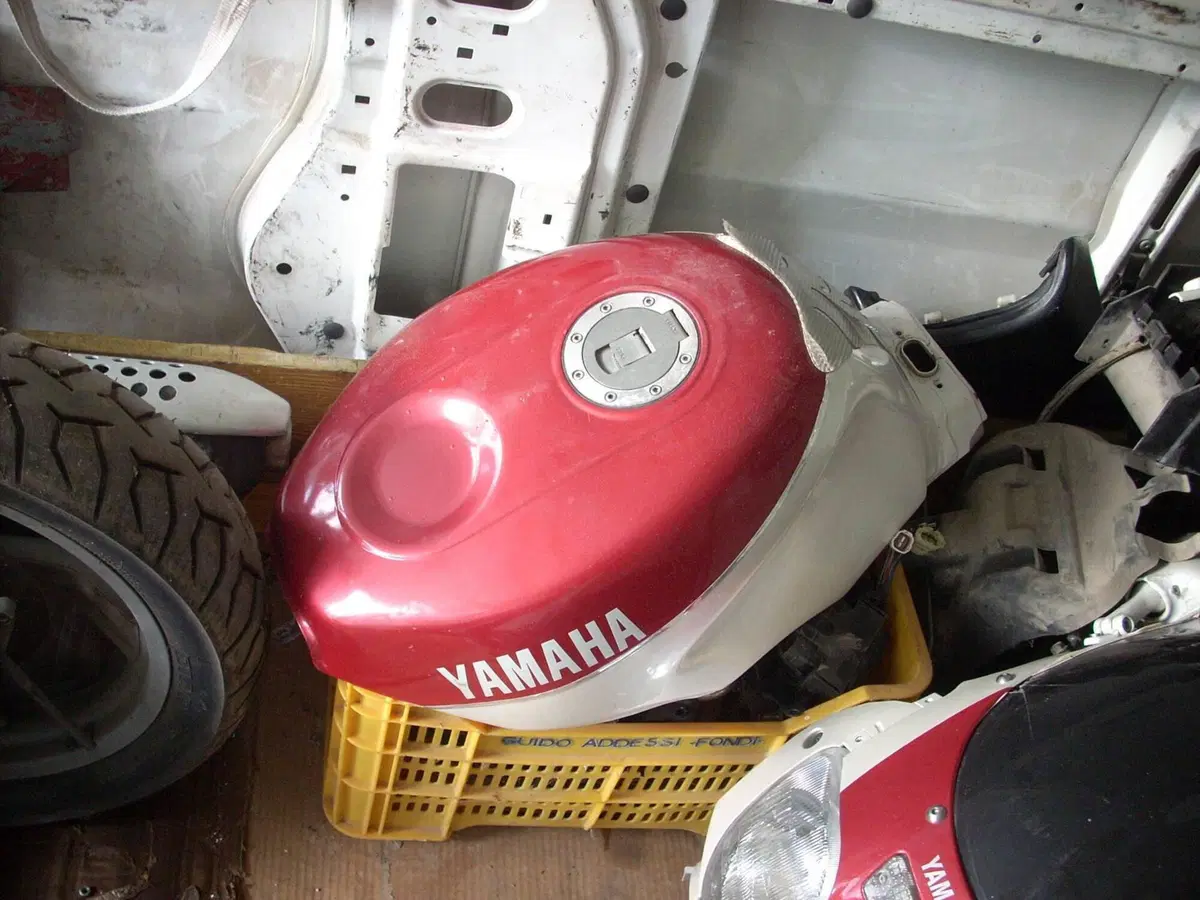 Ricambi Usati Originali Yamaha YZF 750 R (Tutte le (16)