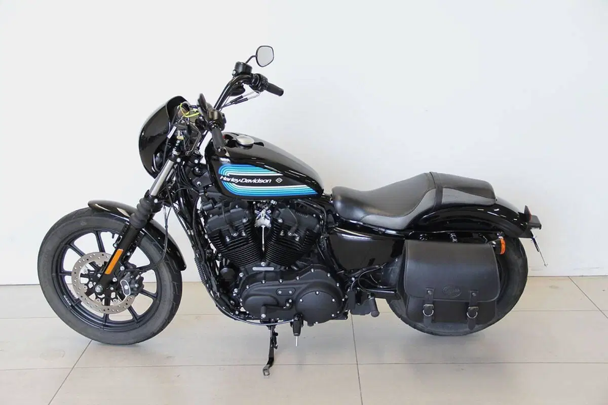 Harley-Davidson 1200 Iron (2018 - 20) - XL1200N (8)