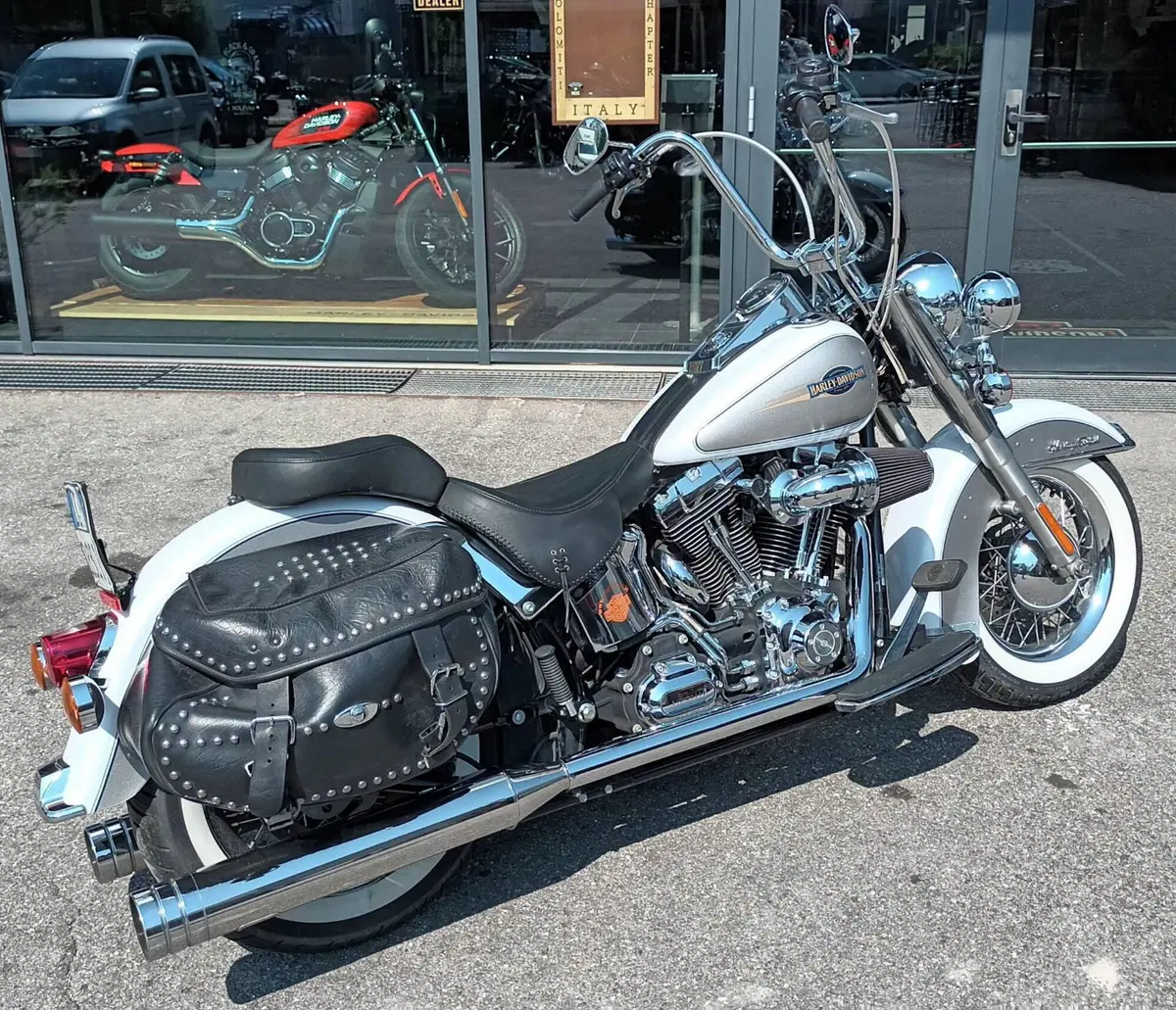 Harley-Davidson 1584 Heritage Classic (2008 - 10) - FLSTC