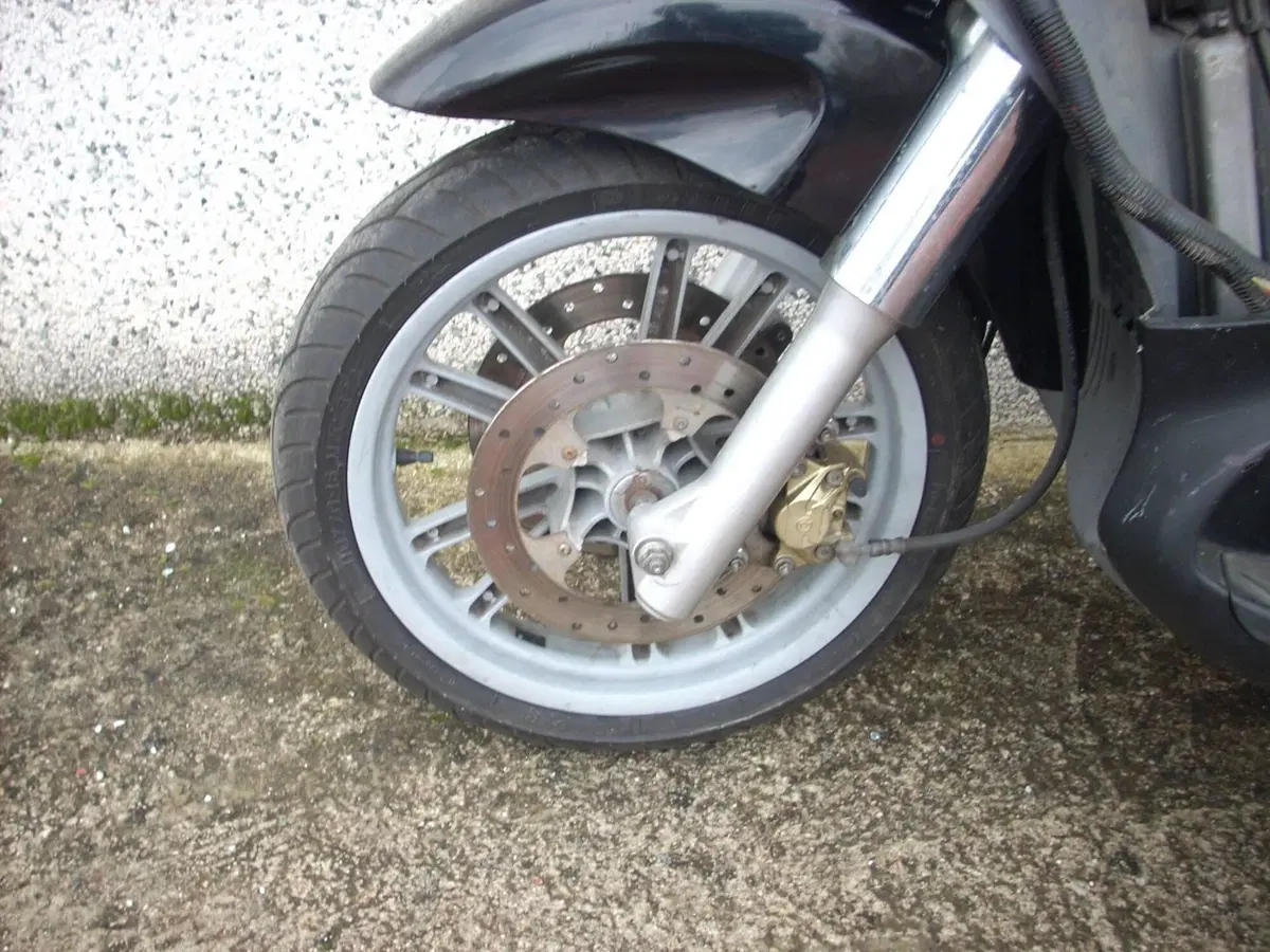 Ricambi Usati Originali Piaggio Beverly 500 (2003 (4)