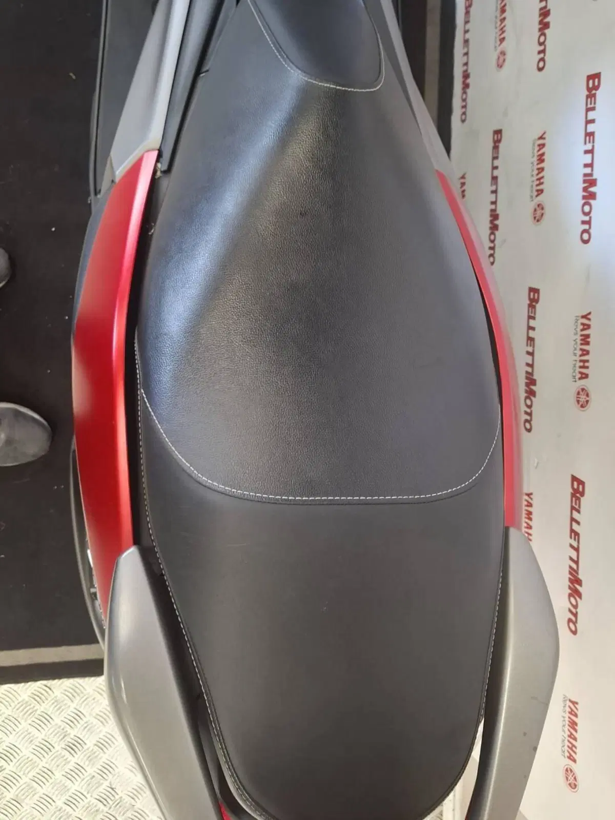 Yamaha N-Max 155 (2017 - 20) (4)