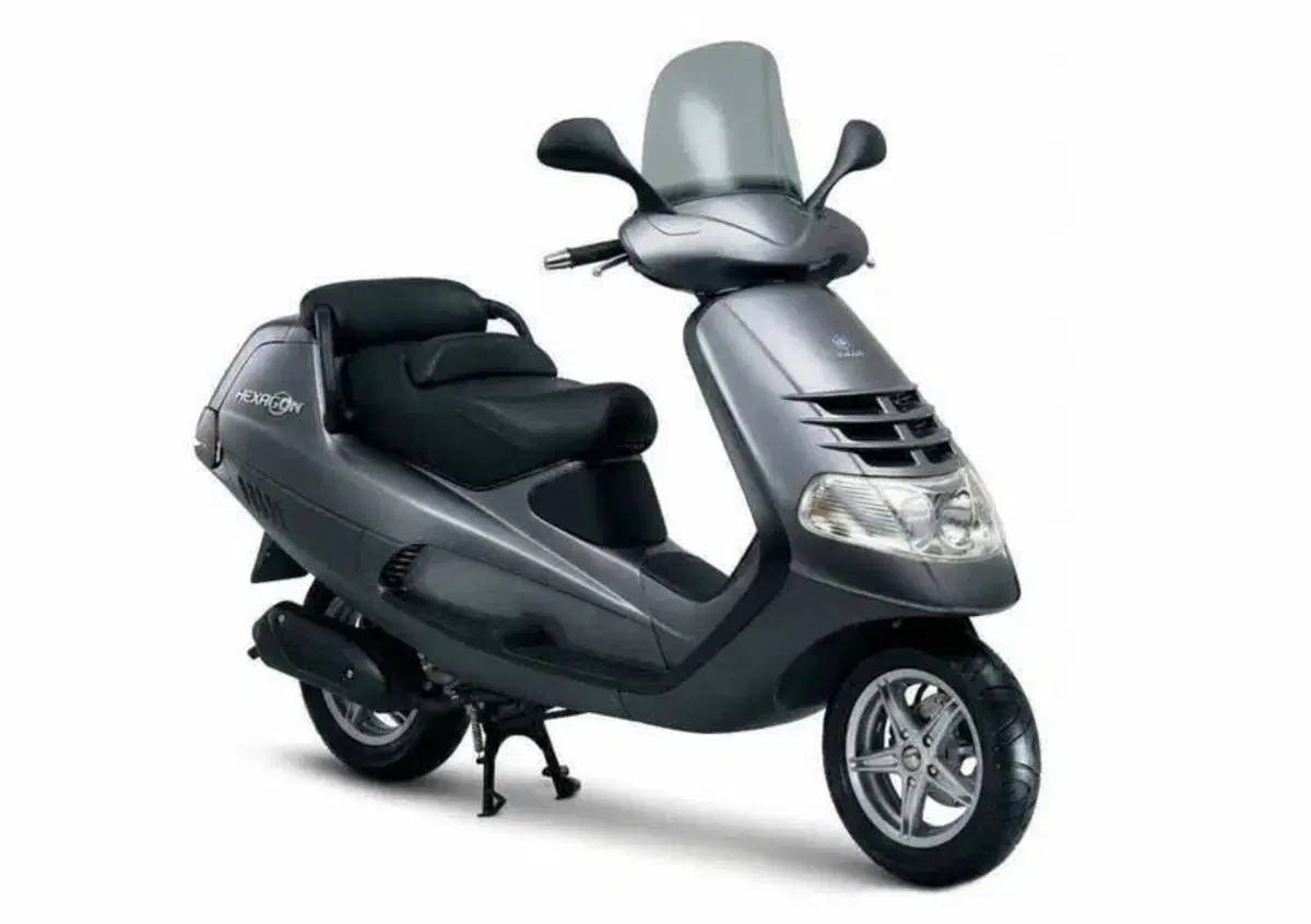 Ricambi Usati Originali Piaggio Super Hexagon GTX