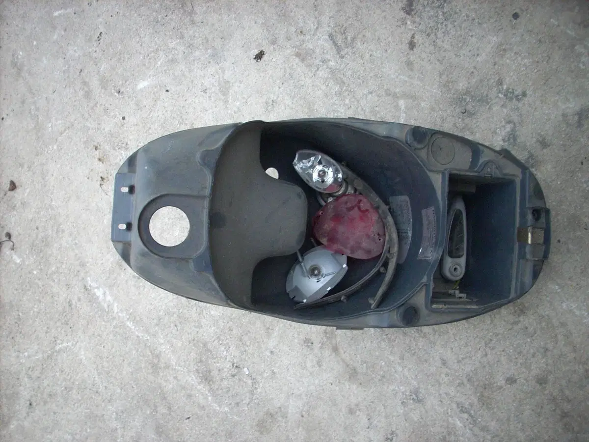 Ricambi Usati Originali Piaggio Liberty 50 4T (Tut (9)