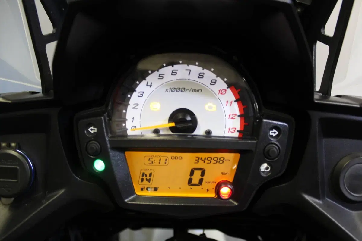 Kawasaki Versys 650 Grand Tourer (2021) (3)