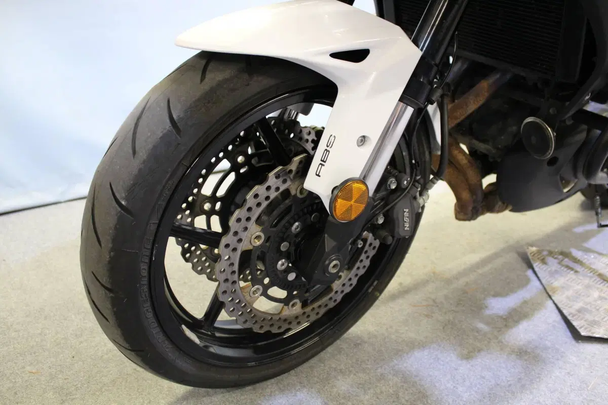 Kawasaki Versys 650 Grand Tourer (2021) (16)