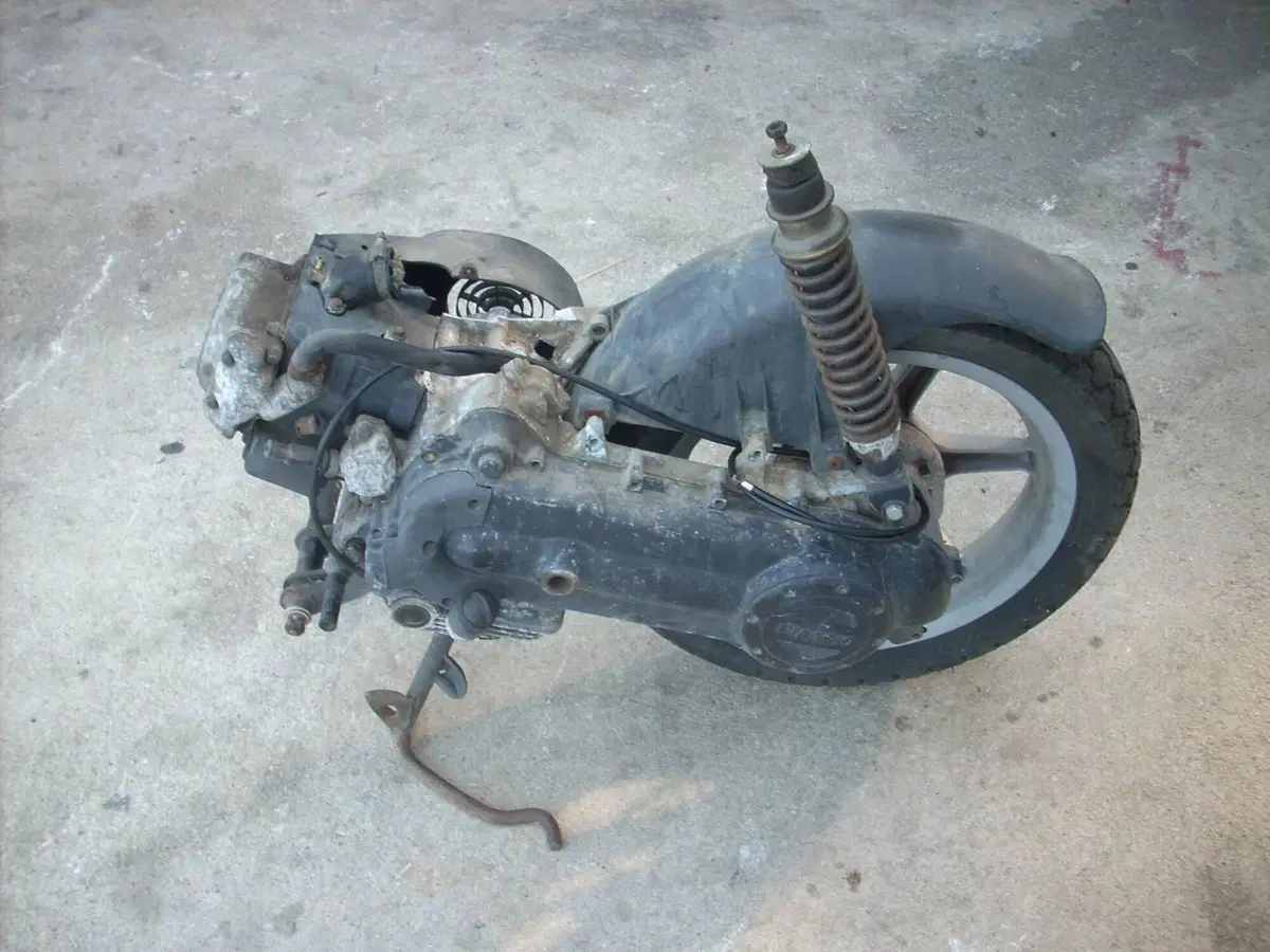 Ricambi Usati Originali Piaggio Liberty 125 (1999 (14)