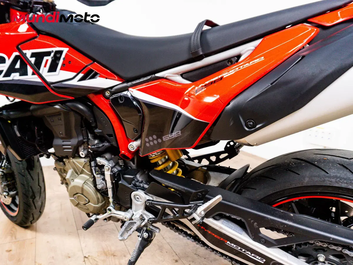 Ducati Hypermotard 698 Mono (2024 - 26) (10)