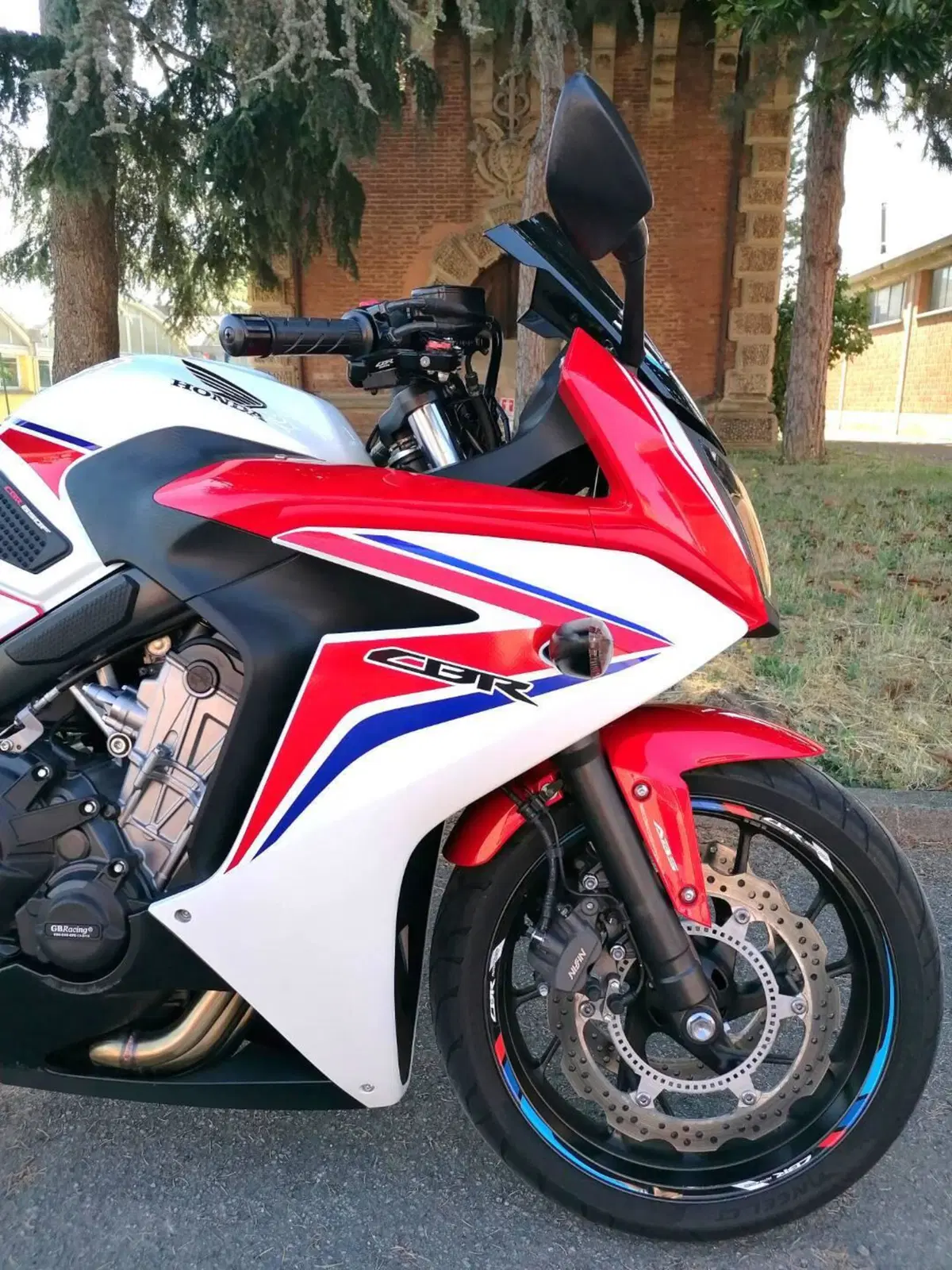 Honda CBR 650 F ABS (2014 - 17) (2)
